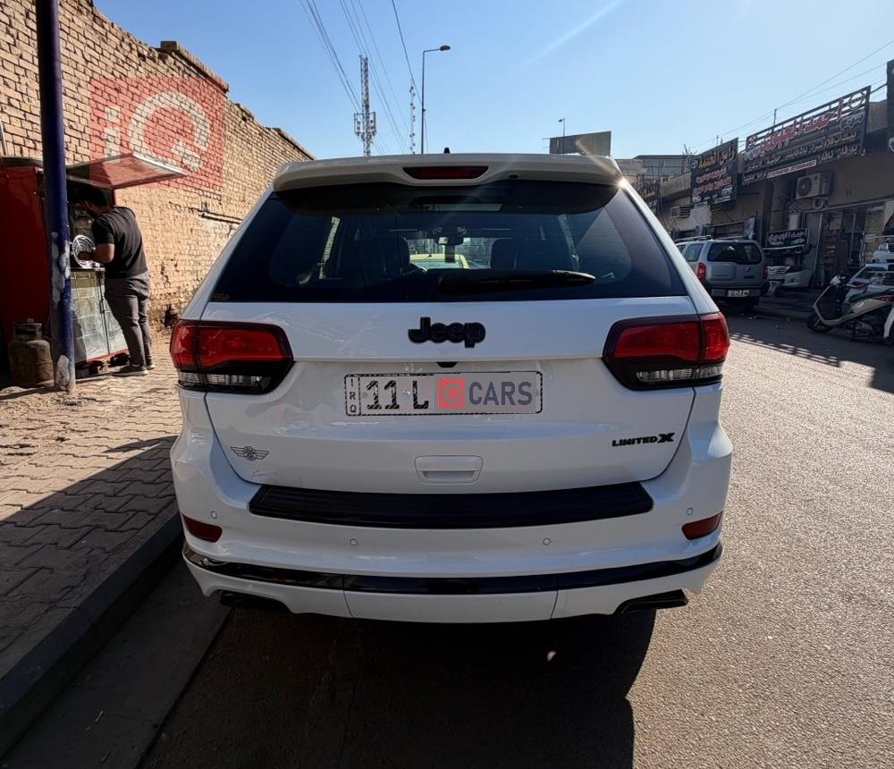 جيب جراند شيروكي